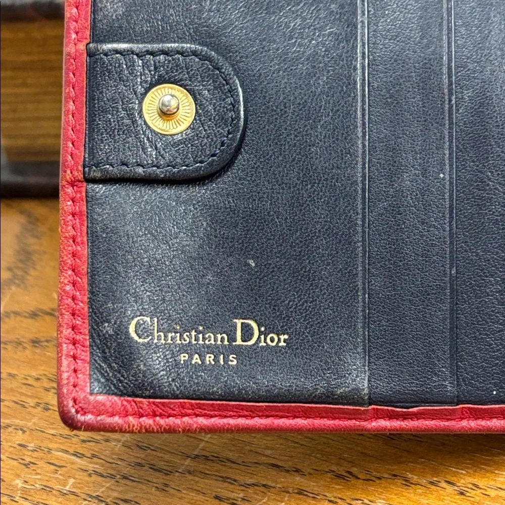 AUTH CHRISTIAN DIOR VINTAGE RED BIFOLD LEATHER WALLET